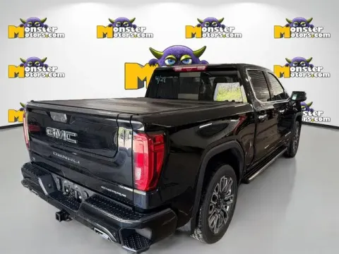 More photos of 2024 GMC Sierra 1500 Denali Ultimate at Monster Motors - Jackson, MI, MI