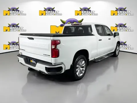More photos of 2021 Chevrolet Silverado 1500 Custom at Monster Motors - Jackson, MI, MI