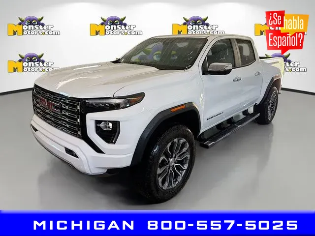 2023 GMC Canyon Denali 4WD Crew Cab Short Box's photo