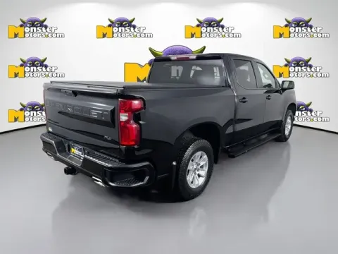 More photos of 2021 Chevrolet Silverado 1500 RST at Monster Motors - Jackson, MI, MI