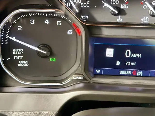 2021 GMC Sierra 1500 AT4 - Photo 13