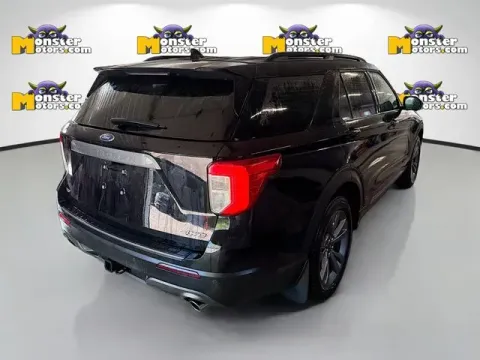 More photos of 2023 Ford Explorer XLT at Monster Motors - Jackson, MI, MI