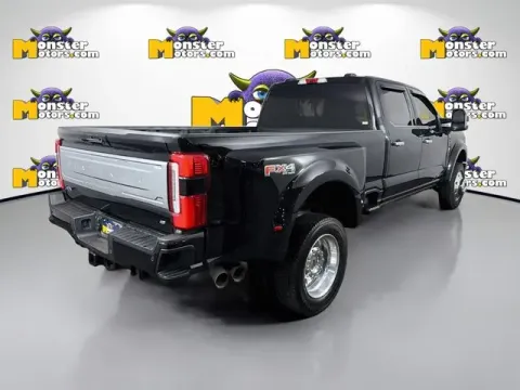 More photos of 2023 Ford F-450SD Platinum at Monster Motors - Jackson, MI, MI