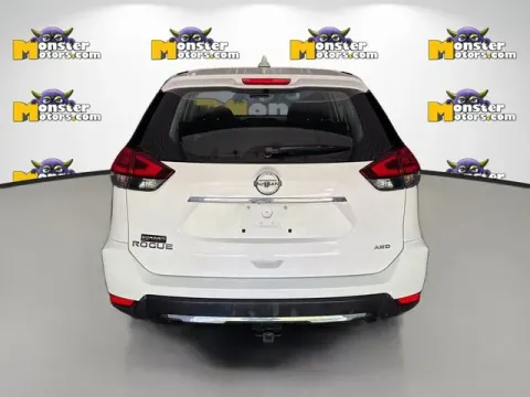 More photos of 2019 Nissan Rogue S at Monster Motors - Jackson, MI, MI
