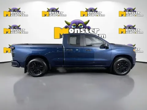 More photos of 2021 Chevrolet Silverado 1500 Custom at Monster Motors - Jackson, MI, MI