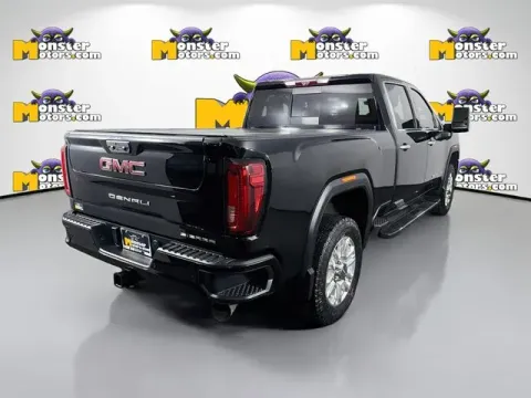 More photos of 2020 GMC Sierra 2500HD Denali at Monster Motors - Jackson, MI, MI