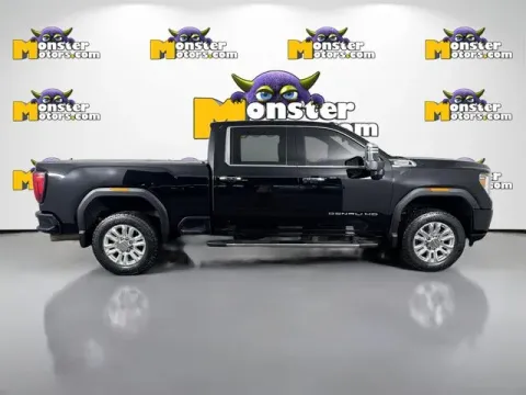 More photos of 2020 GMC Sierra 2500HD Denali at Monster Motors - Jackson, MI, MI