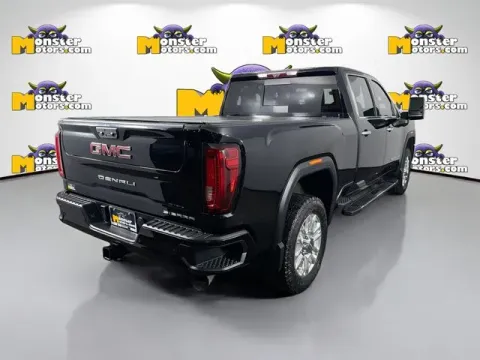 More photos of 2020 GMC Sierra 2500HD Denali at Monster Motors - Jackson, MI, MI