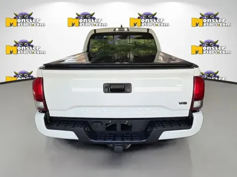 More photos of 2018 Toyota Tacoma TRD Off-Road at Monster Motors - Jackson, MI, MI