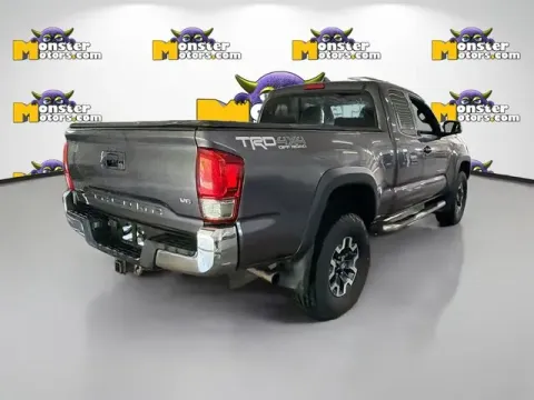 More photos of 2017 Toyota Tacoma TRD Off-Road at Monster Motors - Jackson, MI, MI