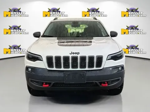 Photos of 2019 Jeep Cherokee Trailhawk for sale in Michigan Center, MI at Monster Motors - Jackson, MI