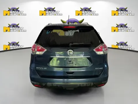More photos of 2016 Nissan Rogue SL at Monster Motors - Jackson, MI, MI