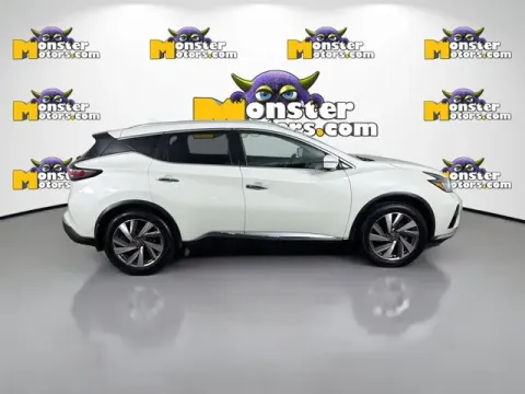 More photos of 2020 Nissan Murano SL at Monster Motors - Jackson, MI, MI