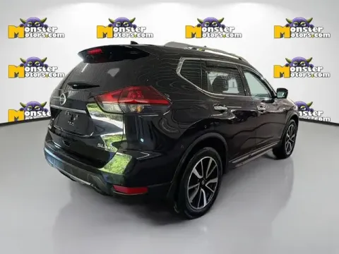 More photos of 2018 Nissan Rogue SL at Monster Motors - Jackson, MI, MI