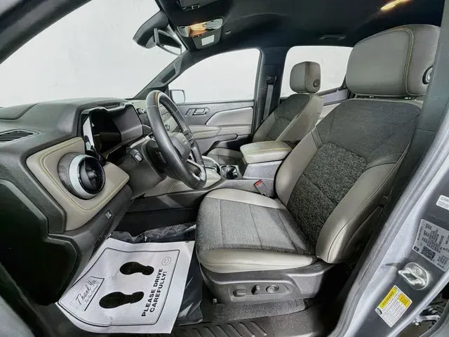 2024 Chevrolet Colorado ZR2 - Photo 21
