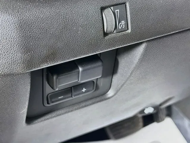 2024 Chevrolet Colorado ZR2 - Photo 10