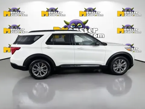 More photos of 2023 Ford Explorer XLT at Monster Motors - Jackson, MI, MI