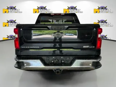More photos of 2022 Chevrolet Silverado 1500 LTZ at Monster Motors - Jackson, MI, MI