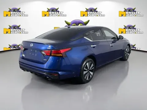 More photos of 2019 Nissan Altima 2.5 SV at Monster Motors - Jackson, MI, MI