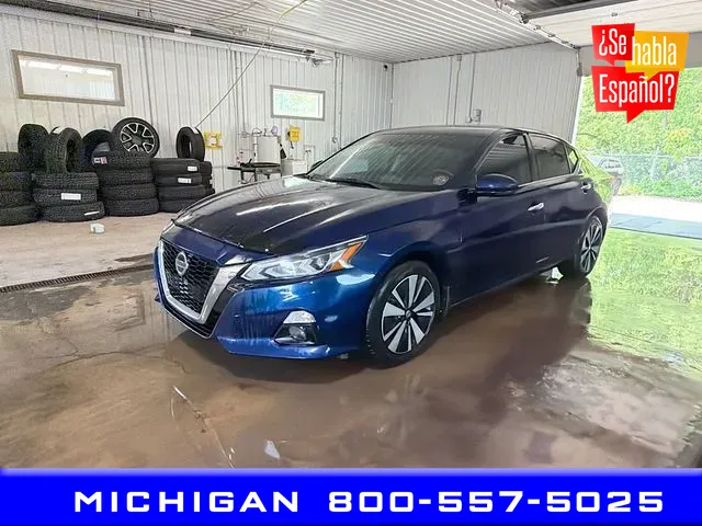 Blue 2019 Nissan Altima 2.5 SV for sale in Michigan Center, MI