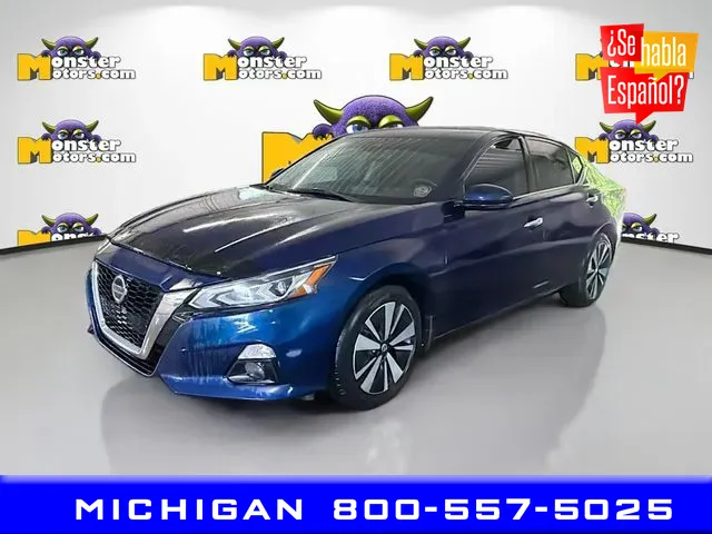 Blue 2019 Nissan Altima 2.5 SV for sale in Michigan Center, MI