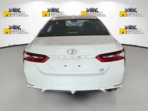 More photos of 2022 Toyota Camry SE at Monster Motors - Jackson, MI, MI
