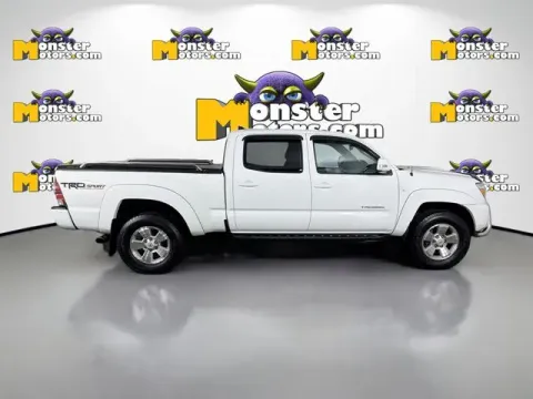 More photos of 2015 Toyota Tacoma at Monster Motors - Jackson, MI, MI