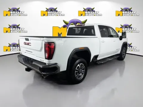 More photos of 2022 GMC Sierra 2500HD SLE at Monster Motors - Jackson, MI, MI