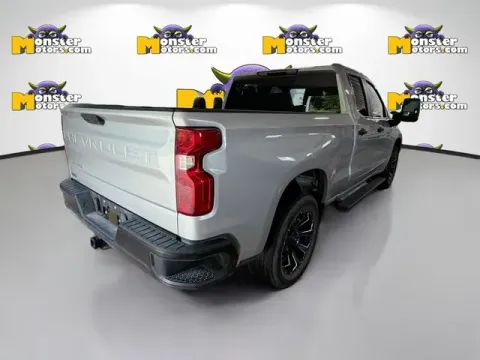 More photos of 2022 Chevrolet Silverado 1500 WT at Monster Motors - Jackson, MI, MI