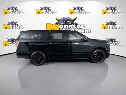 More photos of 2022 Chevrolet Suburban High Country at Monster Motors - Jackson, MI, MI