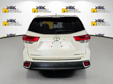 More photos of 2018 Toyota Highlander Limited at Monster Motors - Jackson, MI, MI