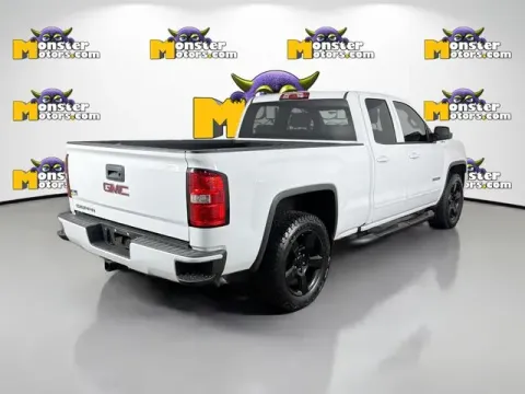 More photos of 2018 GMC Sierra 1500 at Monster Motors - Jackson, MI, MI