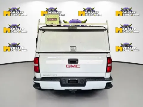 More photos of 2018 GMC Sierra 1500 at Monster Motors - Jackson, MI, MI