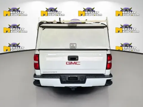 More photos of 2018 GMC Sierra 1500 at Monster Motors - Jackson, MI, MI
