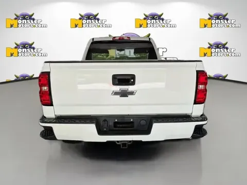 More photos of 2018 Chevrolet Silverado 1500 LT at Monster Motors - Jackson, MI, MI