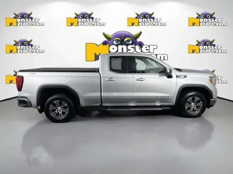 More photos of 2022 GMC Sierra 1500 Limited SLE at Monster Motors - Jackson, MI, MI