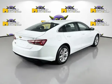 More photos of 2021 Chevrolet Malibu LT at Monster Motors - Jackson, MI, MI