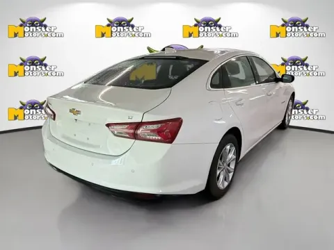 More photos of 2021 Chevrolet Malibu LT at Monster Motors - Jackson, MI, MI