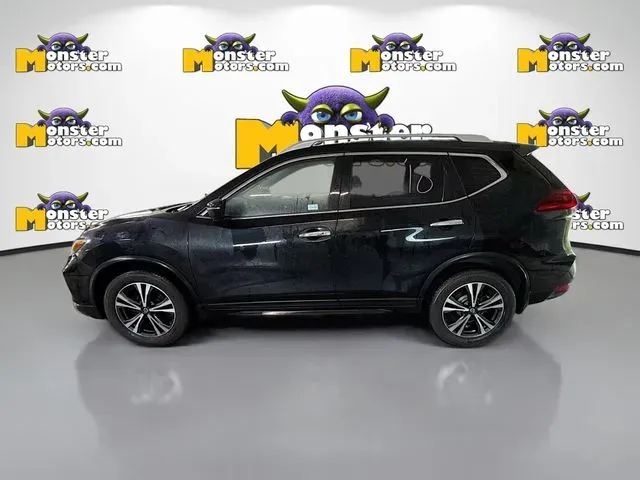 Used 2020 Nissan Rogue SV for sale in Michigan Center, MI at
