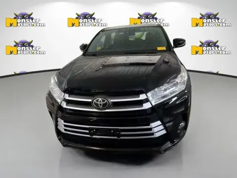 Photos of 2017 Toyota Highlander for sale in Michigan Center, MI at Monster Motors - Jackson, MI