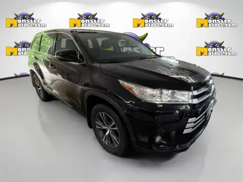 Another view of 2017 Toyota Highlander LE for sale in Michigan Center, MI at Monster Motors - Jackson, MI