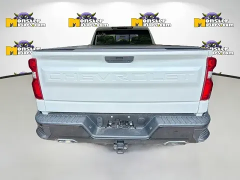 More photos of 2021 Chevrolet Silverado 1500 LT Trail Boss at Monster Motors - Jackson, MI, MI