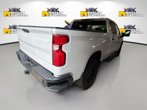 More photos of 2021 Chevrolet Silverado 1500 LT Trail Boss at Monster Motors - Jackson, MI, MI