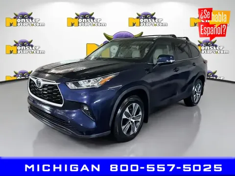 Blue 2020 Toyota Highlander XLE for sale in Michigan Center, MI
