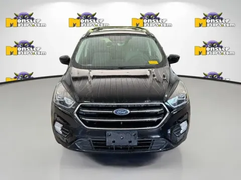 Photos of 2018 Ford Escape SE for sale in Michigan Center, MI at Monster Motors - Jackson, MI