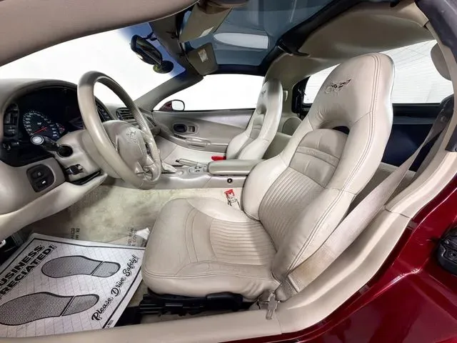 2003 Chevrolet Corvette Base - Photo 21