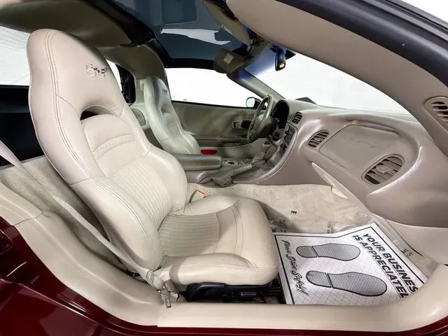 2003 Chevrolet Corvette Base - Photo 26