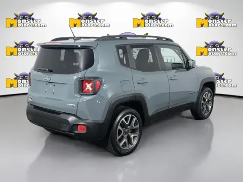More photos of 2016 Jeep Renegade Latitude at Monster Motors - Jackson, MI, MI