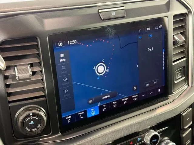 2025 Ford F-450 Super Duty Platinum - Photo 14