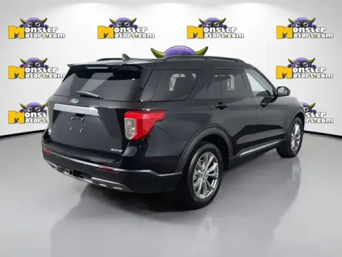 More photos of 2022 Ford Explorer XLT at Monster Motors - Jackson, MI, MI